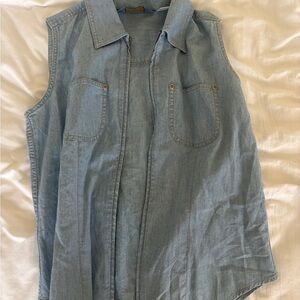 Liz Claiborne Light Blue Denim Top